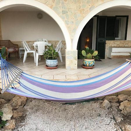 מרינלה דו סלינונטה Villa Ceni - Appartamenti Con Camere, Cucina, Wc E Terrazza Sul Mare In Villa Con Piscina, Giardino E Parcheggio מראה חיצוני תמונה