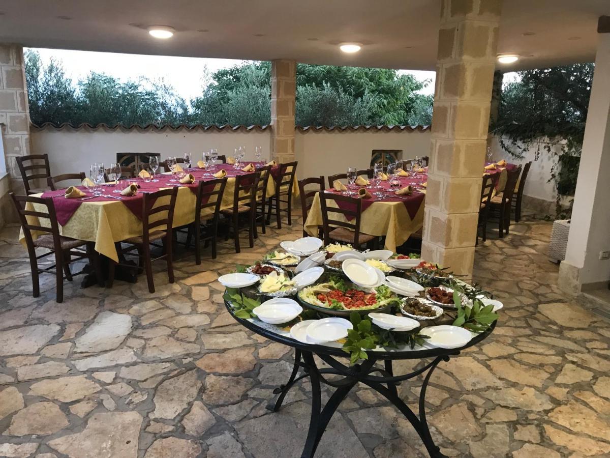 מרינלה דו סלינונטה Villa Ceni - Appartamenti Con Camere, Cucina, Wc E Terrazza Sul Mare In Villa Con Piscina, Giardino E Parcheggio מראה חיצוני תמונה