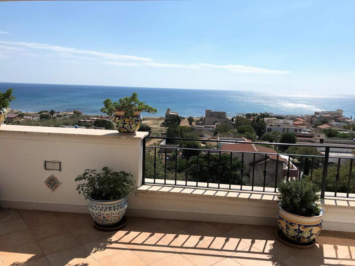 מרינלה דו סלינונטה Villa Ceni - Appartamenti Con Camere, Cucina, Wc E Terrazza Sul Mare In Villa Con Piscina, Giardino E Parcheggio מראה חיצוני תמונה