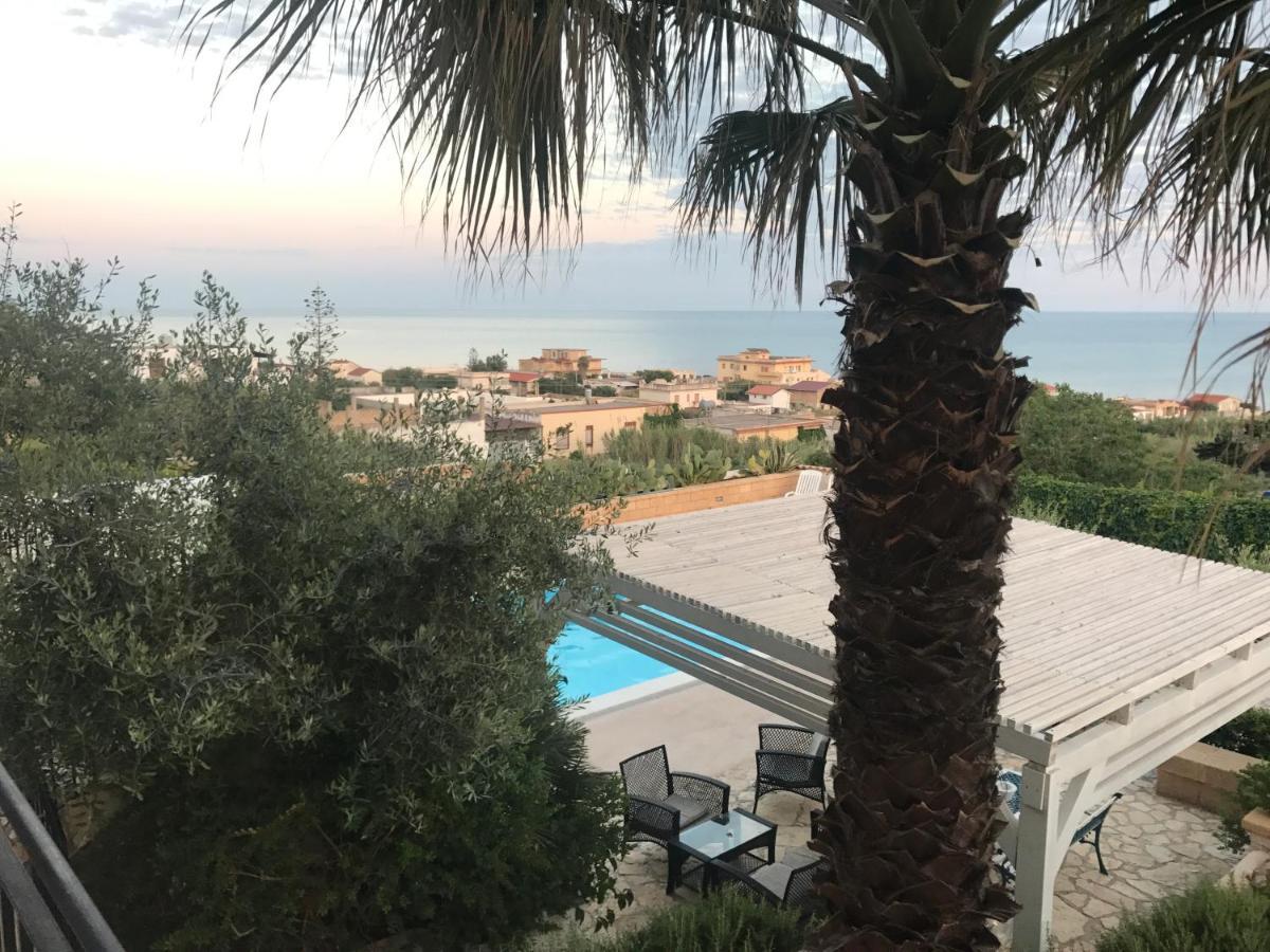 מרינלה דו סלינונטה Villa Ceni - Appartamenti Con Camere, Cucina, Wc E Terrazza Sul Mare In Villa Con Piscina, Giardino E Parcheggio מראה חיצוני תמונה