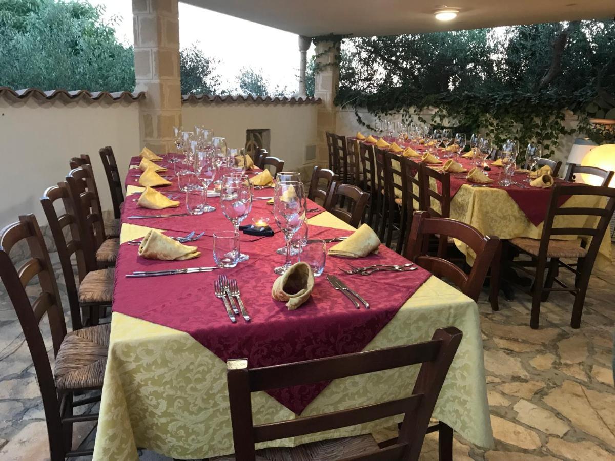 מרינלה דו סלינונטה Villa Ceni - Appartamenti Con Camere, Cucina, Wc E Terrazza Sul Mare In Villa Con Piscina, Giardino E Parcheggio מראה חיצוני תמונה