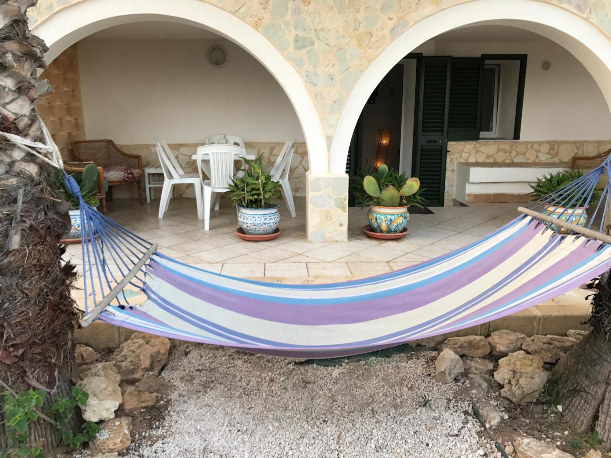 מרינלה דו סלינונטה Villa Ceni - Appartamenti Con Camere, Cucina, Wc E Terrazza Sul Mare In Villa Con Piscina, Giardino E Parcheggio מראה חיצוני תמונה